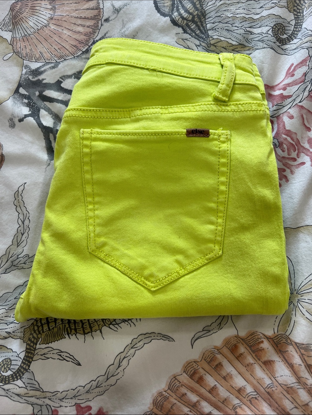 Neon Yellow Women’s Jeans — Bright High-Rise Denim